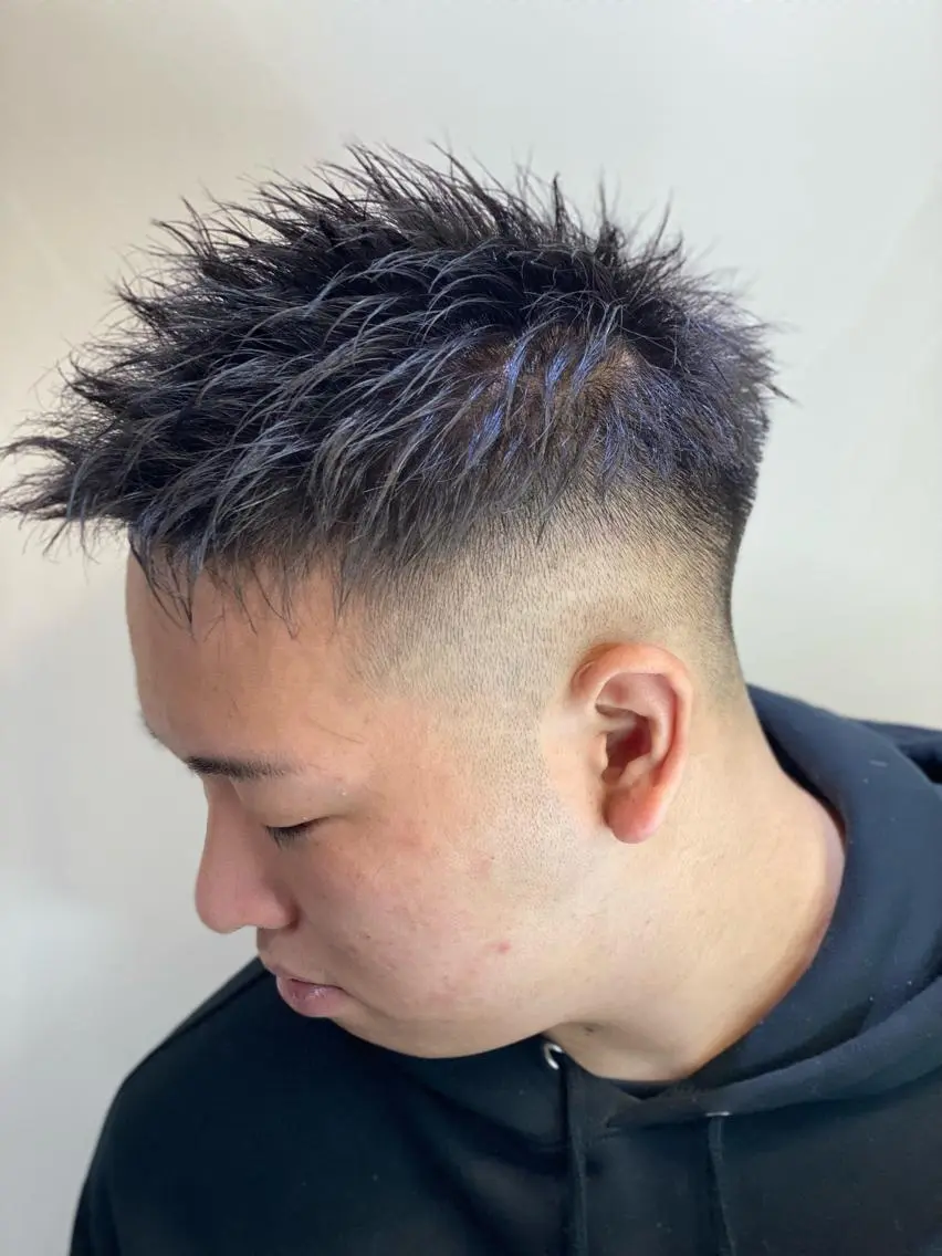 ショート パーマ メンズ 浅見 天翔のヘアスタイル
