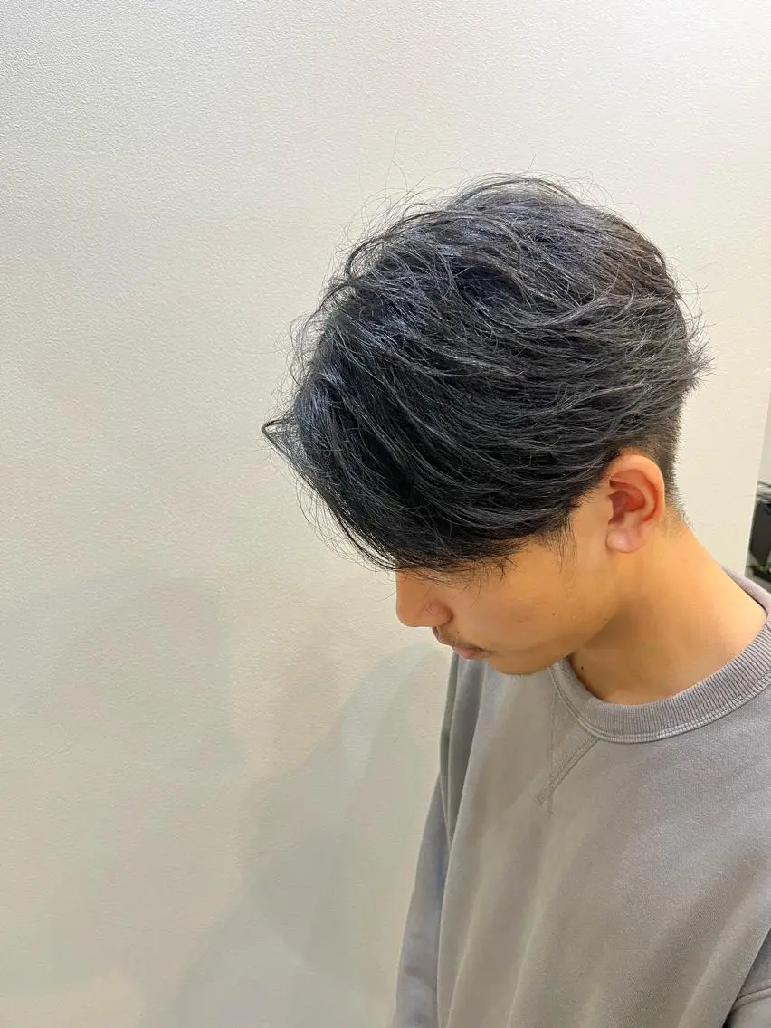 ミディアム メンズ センターパート マッシュ くせ毛 小顔カット 鹿児島 TSUBASAのヘアスタイル