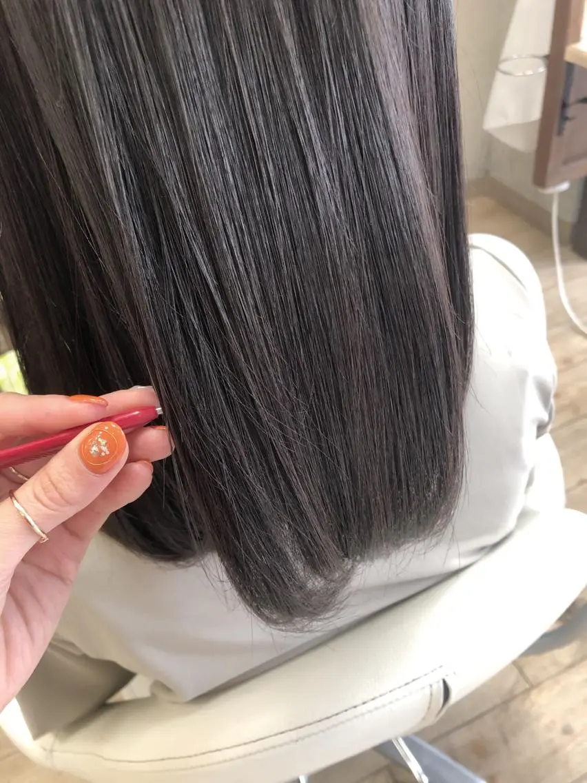 セミロング カット トリートメント 松下 由恵のヘアスタイル