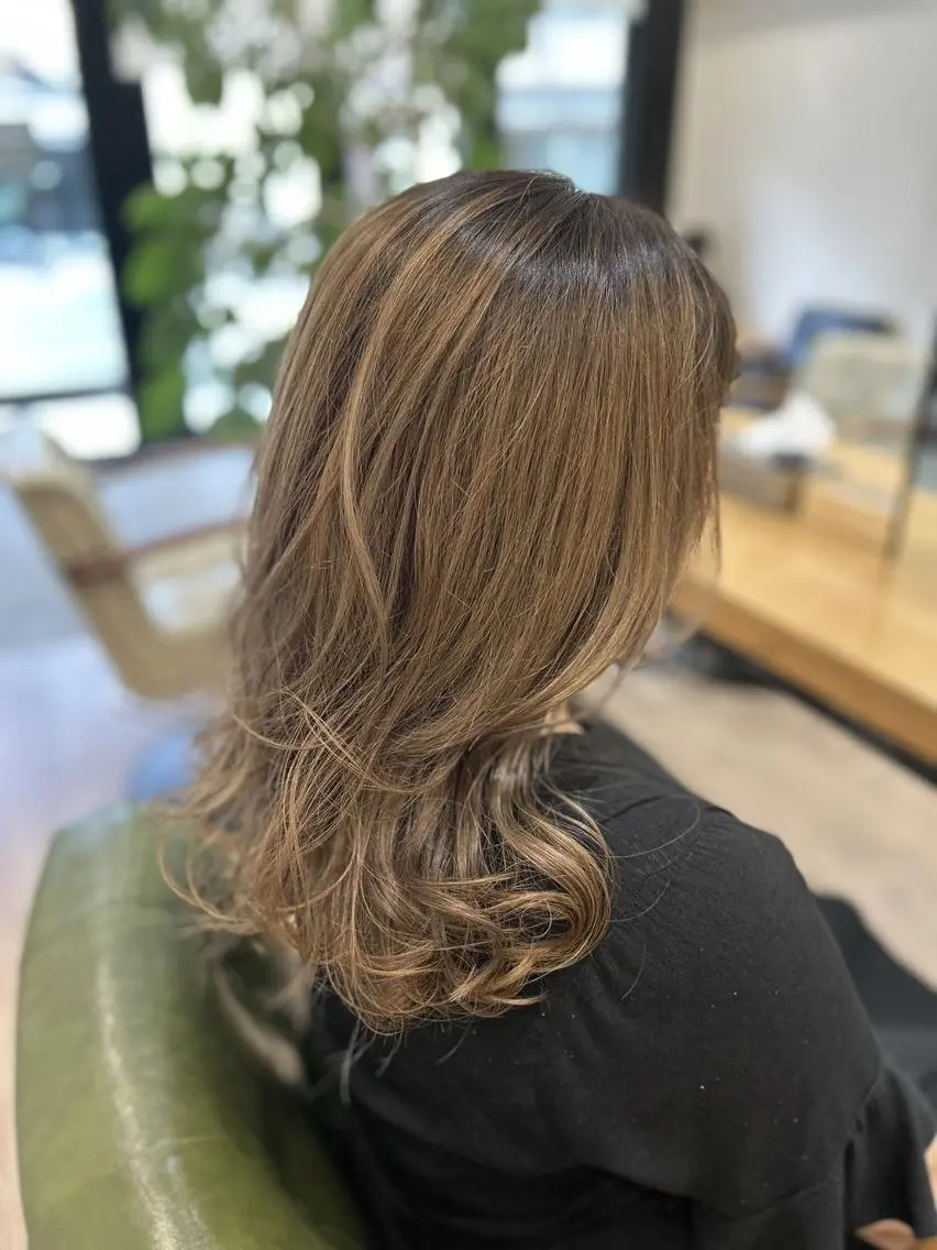 セミロング 似合わせ透明感カラー 宇治　ヤマノのヘアスタイル