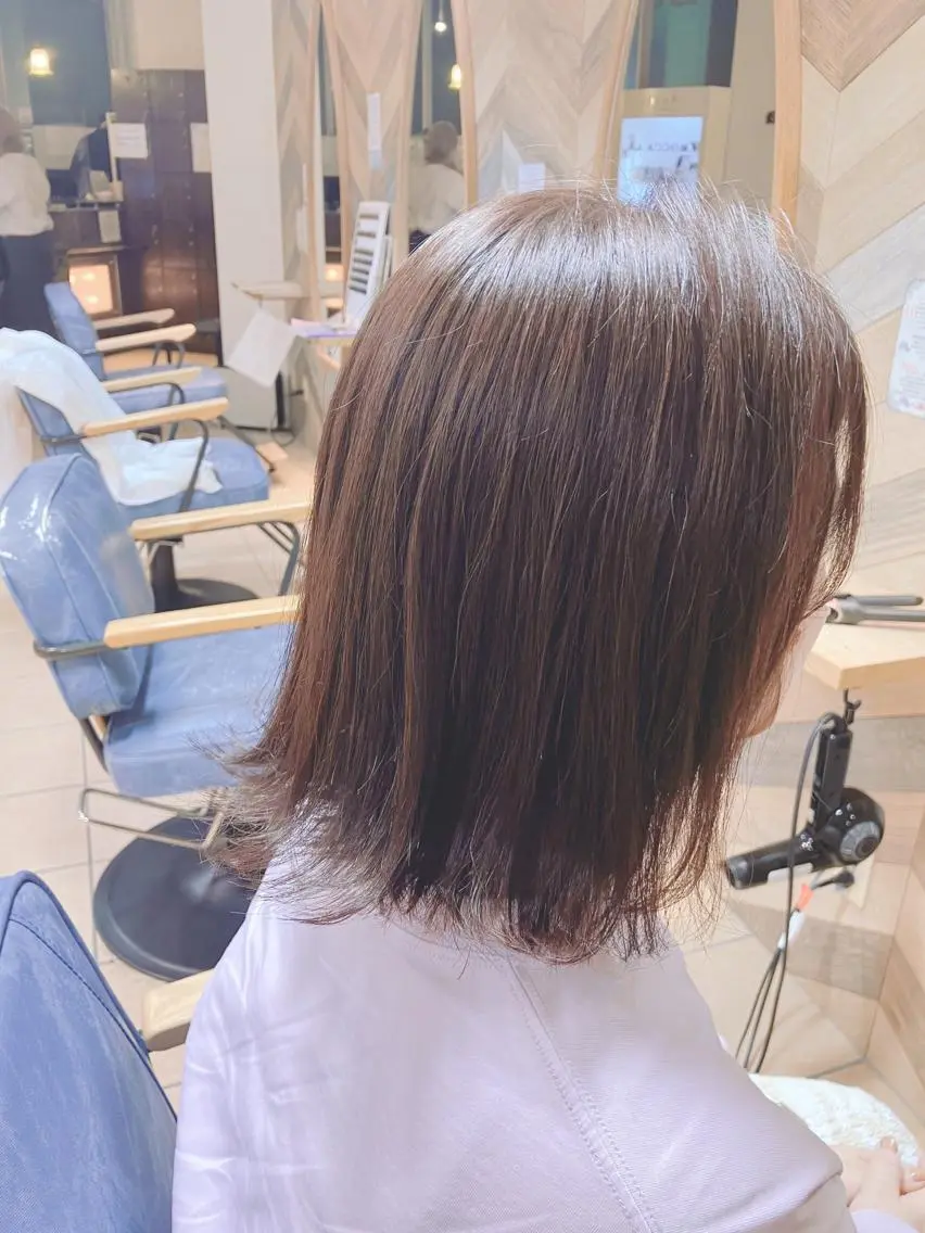 ミディアム カラー カット ヘアカラー 奥谷 美代子のヘアスタイル