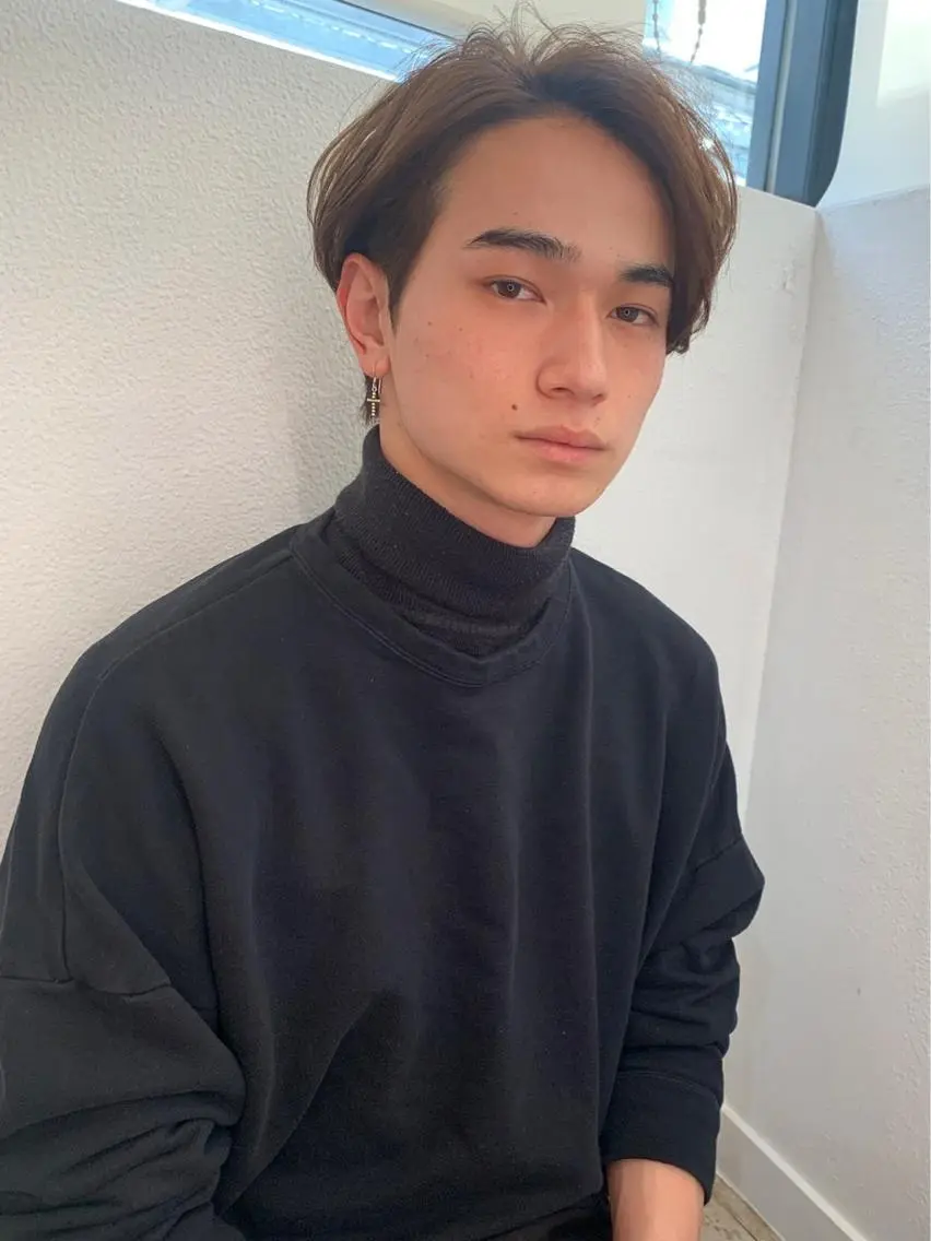 ショート メンズ アップバング メンズ韓国風 マッシュ メンズショート ツーブロック カット 大人可愛いレイヤー 大田のヘアスタイル