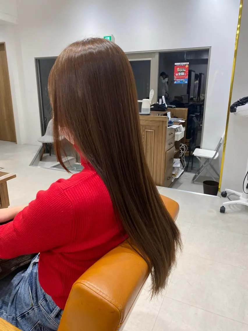 ロング カラー ヘアカラー 山﨑 燦人のヘアスタイル