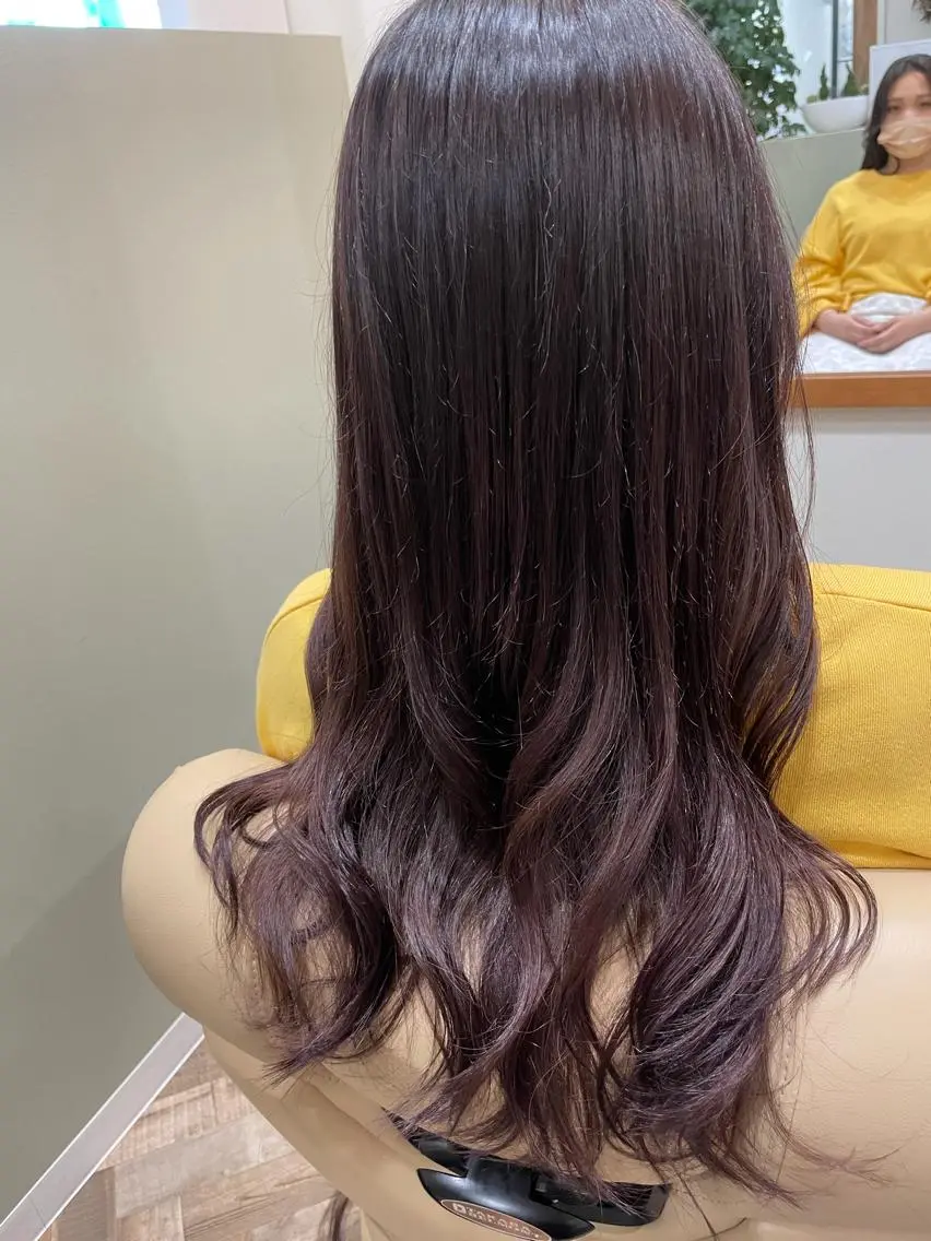 ロング カラー アッシュ パープルカラー パープルアッシュ 寺本 早希のヘアスタイル