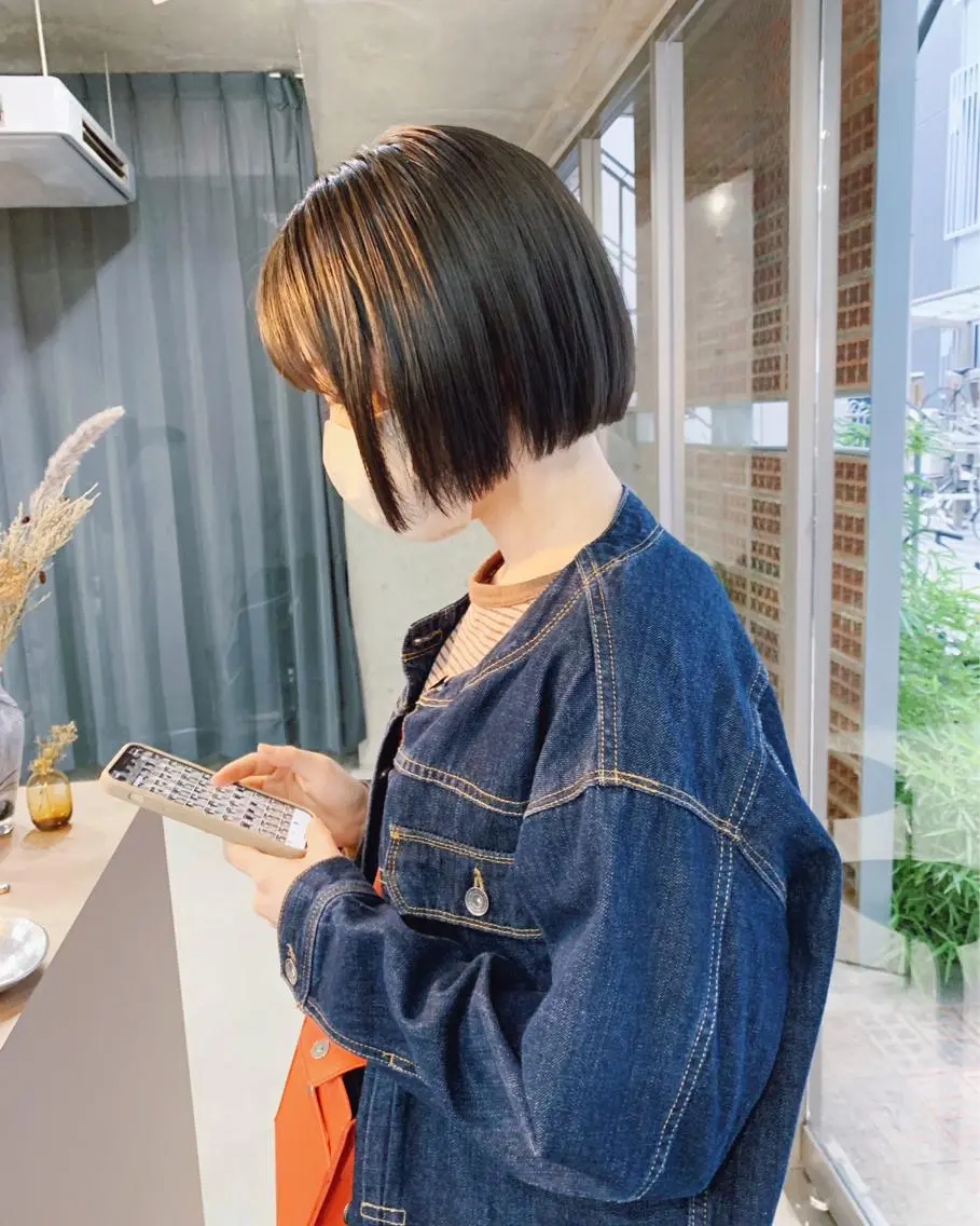 ショート カラー ボブパーマコテ巻き風 パーマNo1深江秀平のヘアスタイル