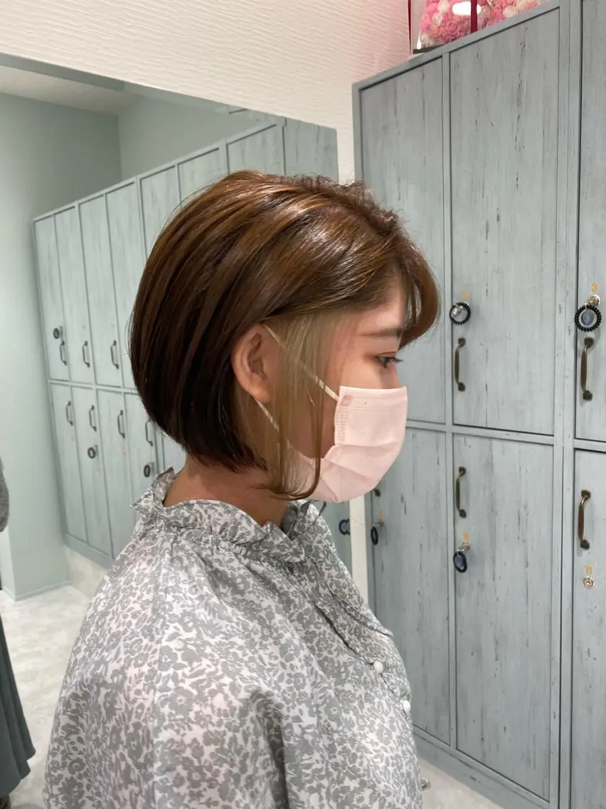 ショート カラー ヘアカラー トリートメント 中川 茜里のヘアスタイル