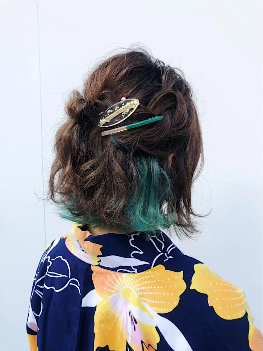 ミディアム 卒業式のヘアスタイル 京都最安価エクステ muuka🦋のヘアスタイル