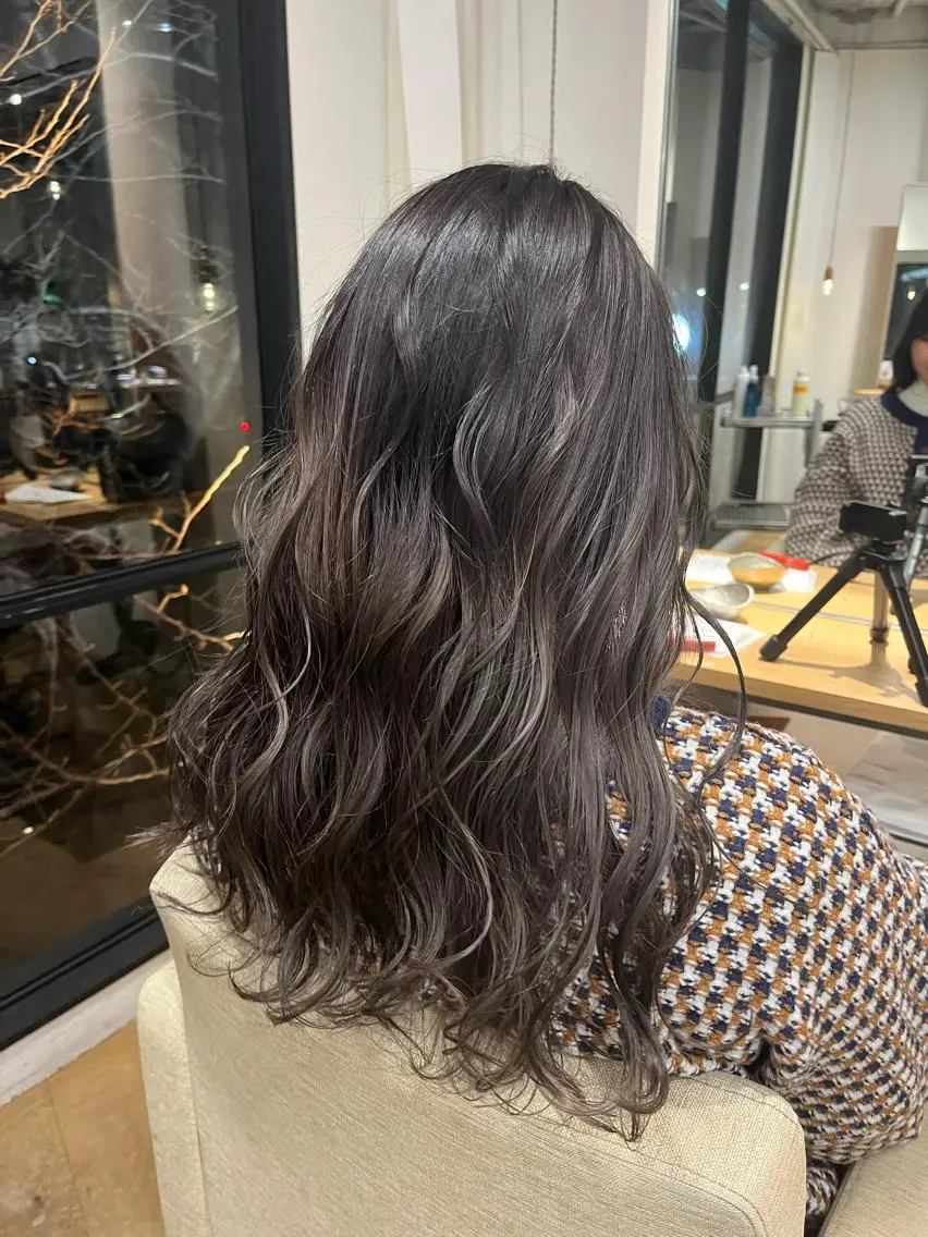 ロング カラー ヘアアレンジ 似合わせレイヤー✄﻿ ヨシノ マサキのヘアスタイル