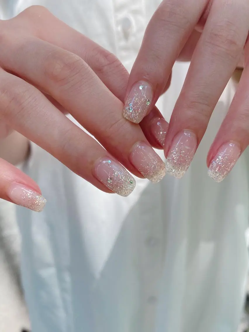 ネイル キラキラネイル Ann nailのネイルデザイン