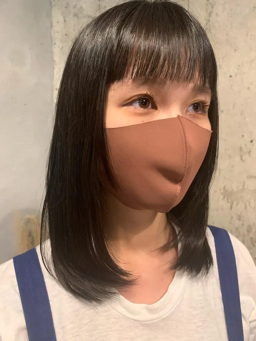 ミディアム ブリーチなしWカラー /地毛風/小林凪沙のヘアスタイル