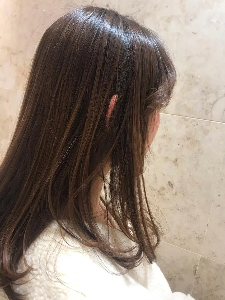 ロング ロング 渡辺 由佳のヘアスタイル