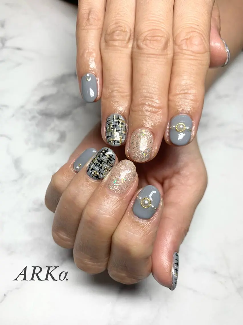 ショート カラー ネイル ハンドネイル Nailsalon ARKαのネイルデザイン
