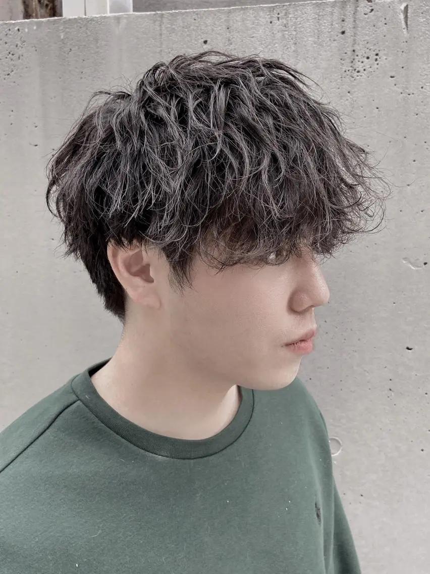 パーマ メンズ メンズパーマ メンズ縮毛矯正 ♠️店長下平隼人のヘアスタイル