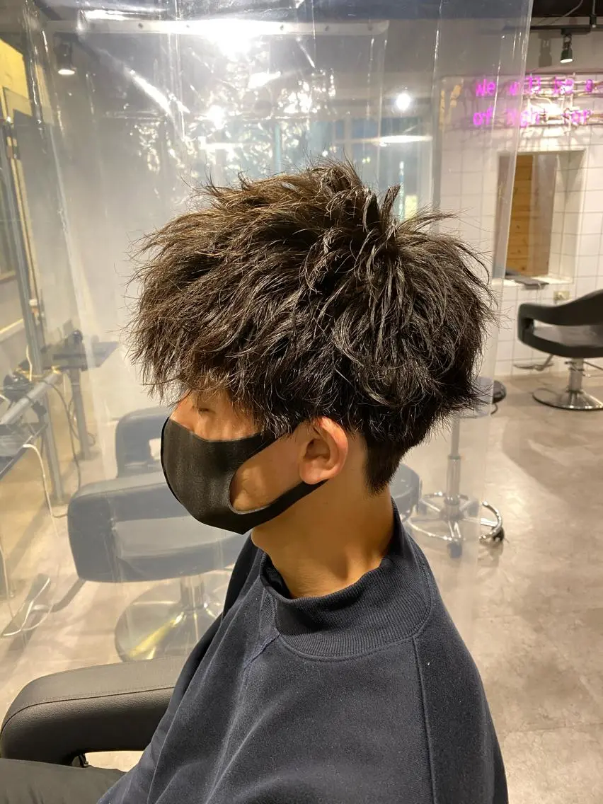 メンズ カット パーマ トリートメント ヘアセット メンズヘア特化 パーマ 縮毛矯正🔷のヘアスタイル