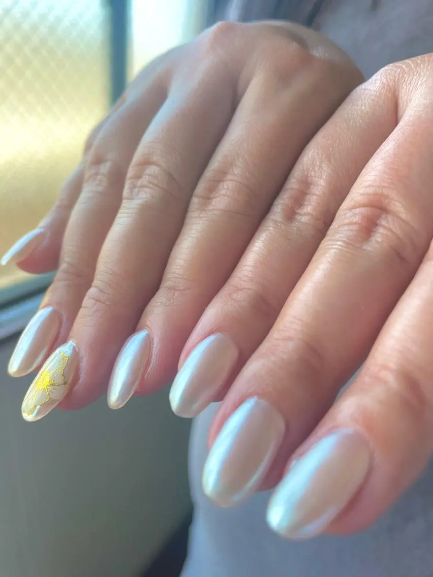 ネイル アートネイル 氷ネイル・うるうるネイル ミラーネイル ニュアンスネイル Ri-e's nailのネイルデザイン