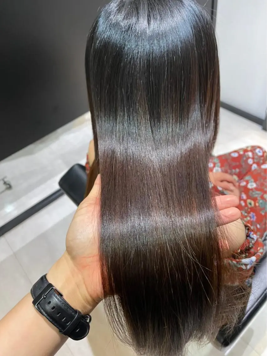 ロング カット 縮毛矯正 髪質改善IENA店長 小泉拓のヘアスタイル