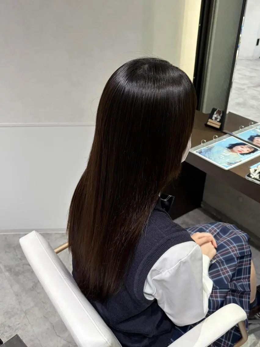 ロング ボブ ハイライト 髪質改善 レイヤーカット ロング カット 縮毛矯正 縮毛矯正特化☔️ 竹口はるかのヘアスタイル