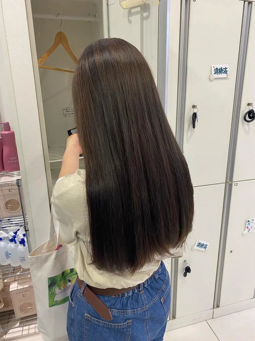 ロング カラー 田谷 夏生のヘアスタイル
