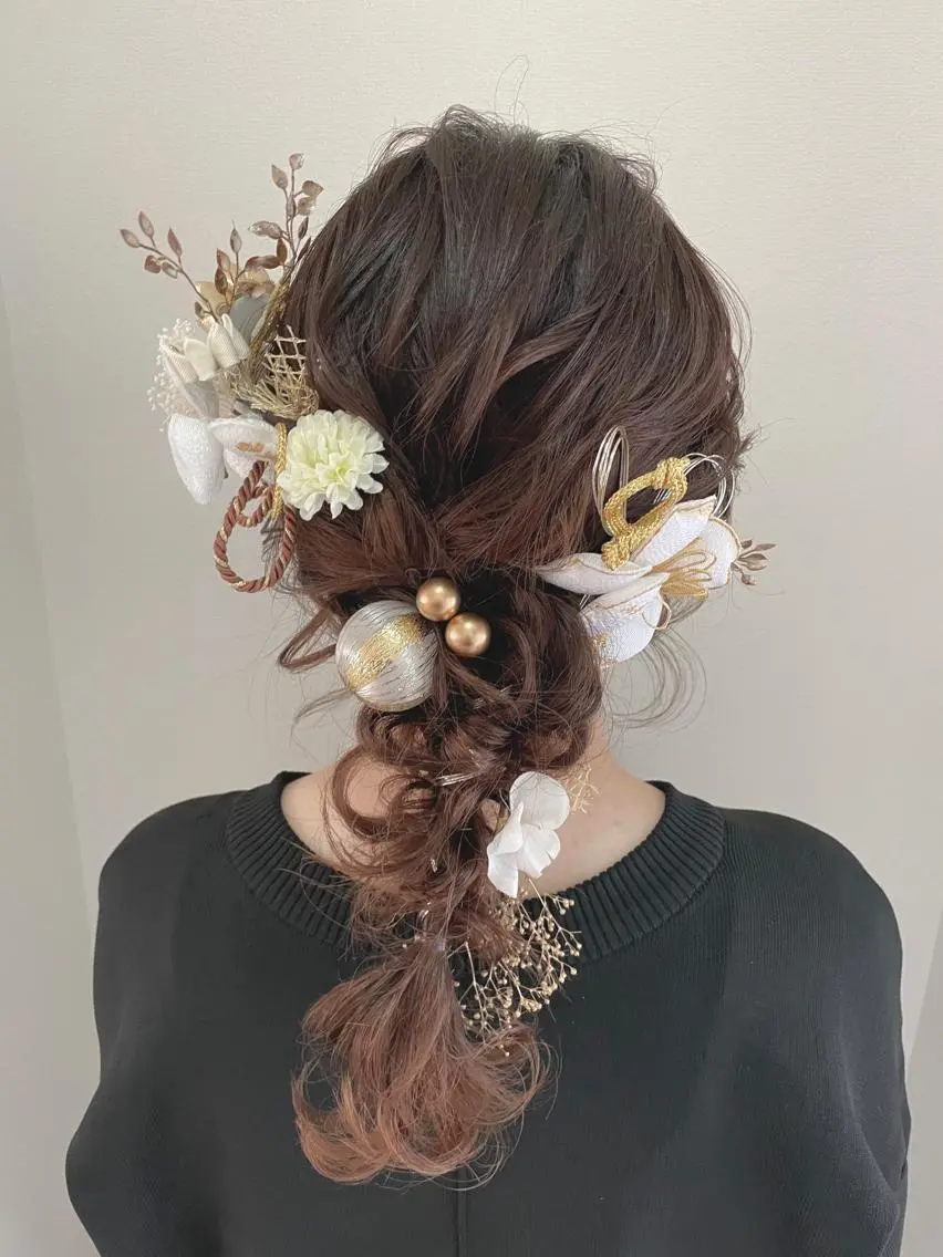 ロング ヘアアレンジ キッズ 成人式 卒業式のヘアスタイル ヘアメイク10年から 美容師💄Anriのヘアスタイル