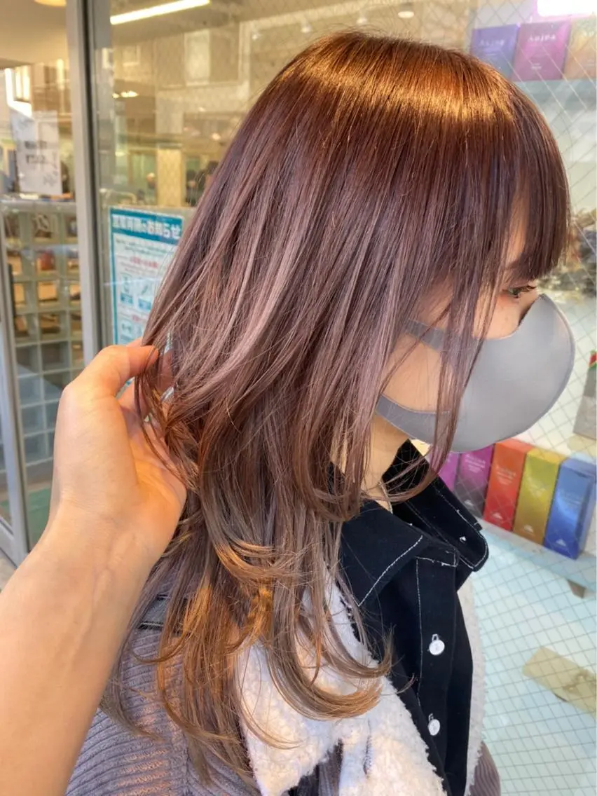 セミロング カラー ベージュカラー ラベンダーカラー ラベンダーベージュ 西山梨々【5/1〜 復帰致します🌼】のヘアスタイル