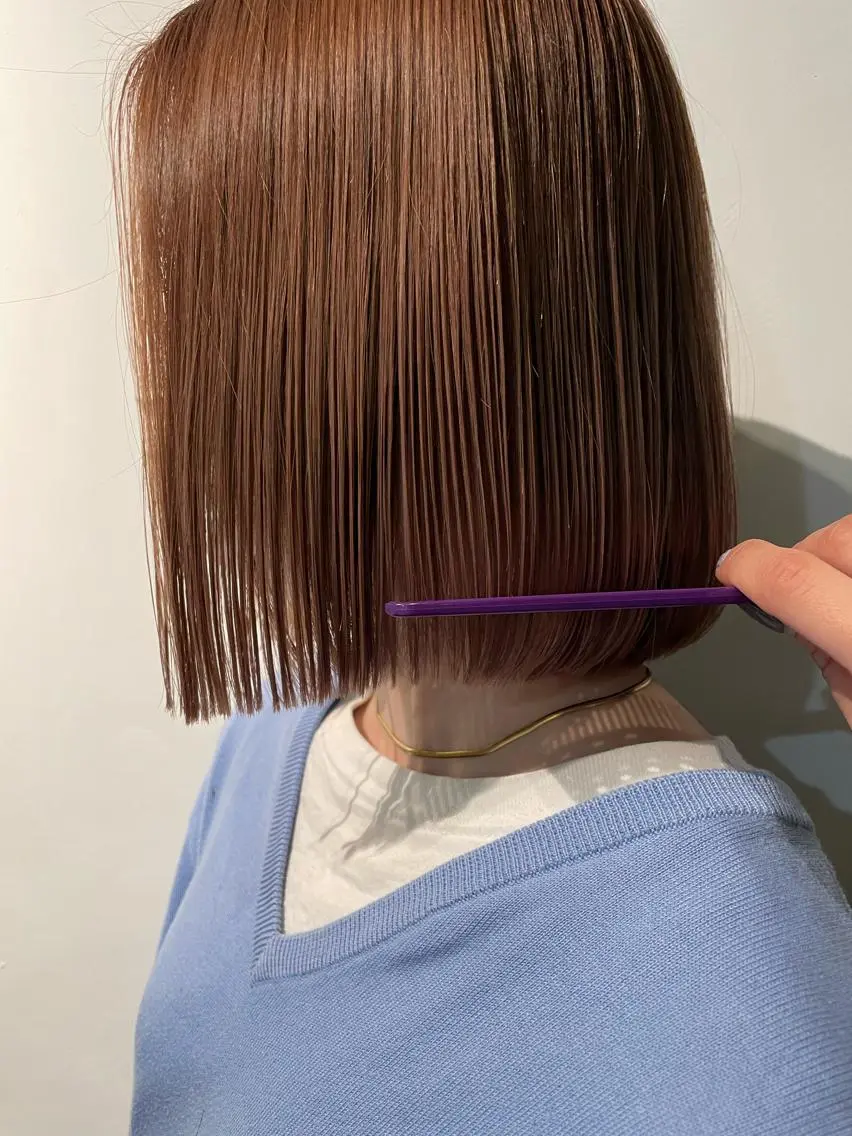 ショート ボブ 佐藤 世怜奈のヘアスタイル