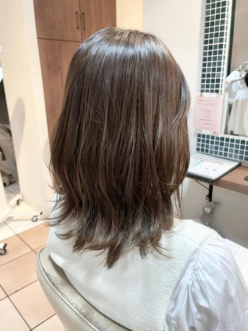 ミディアム カラー ヘアアレンジ 吉田 瑛美のヘアスタイル