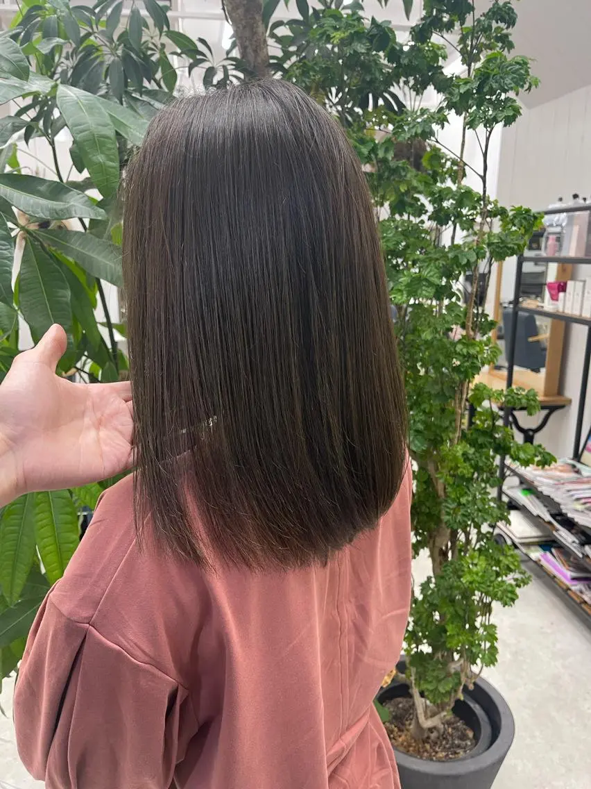 ミディアム カラー ベージュカラー オリーブベージュ 📍葛西りんたろう/ ENVのヘアスタイル