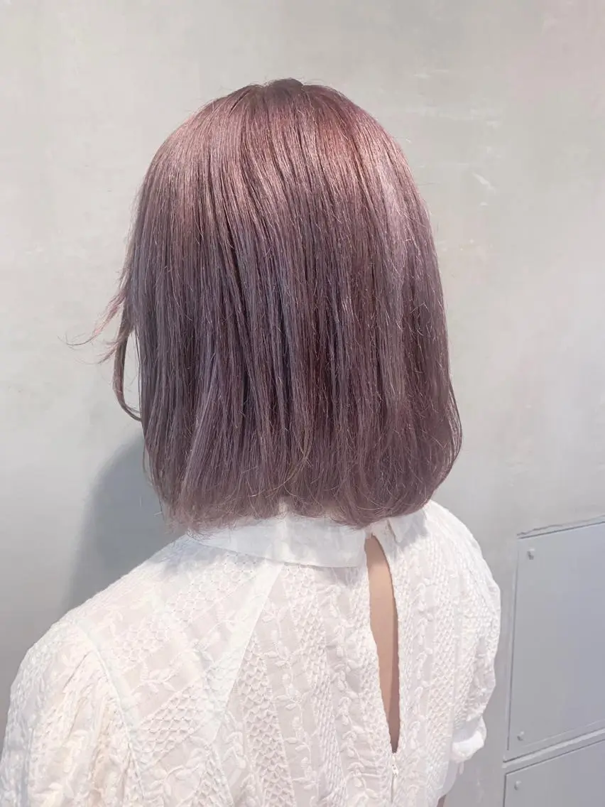 ショート カラー ヘアアレンジ ミニボブ/ブリーチ 🌈MISATOのヘアスタイル