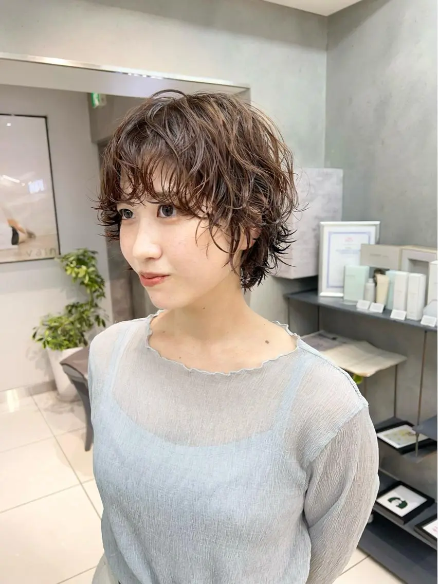 ショート カラー パーマ パーマウルフショート 濱田匠のヘアスタイル