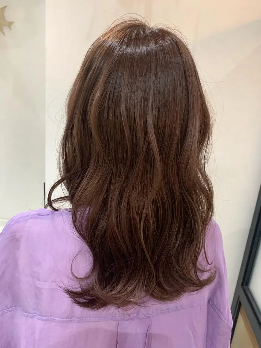 ロング ヘアカラー LITTLE _KATOのヘアスタイル