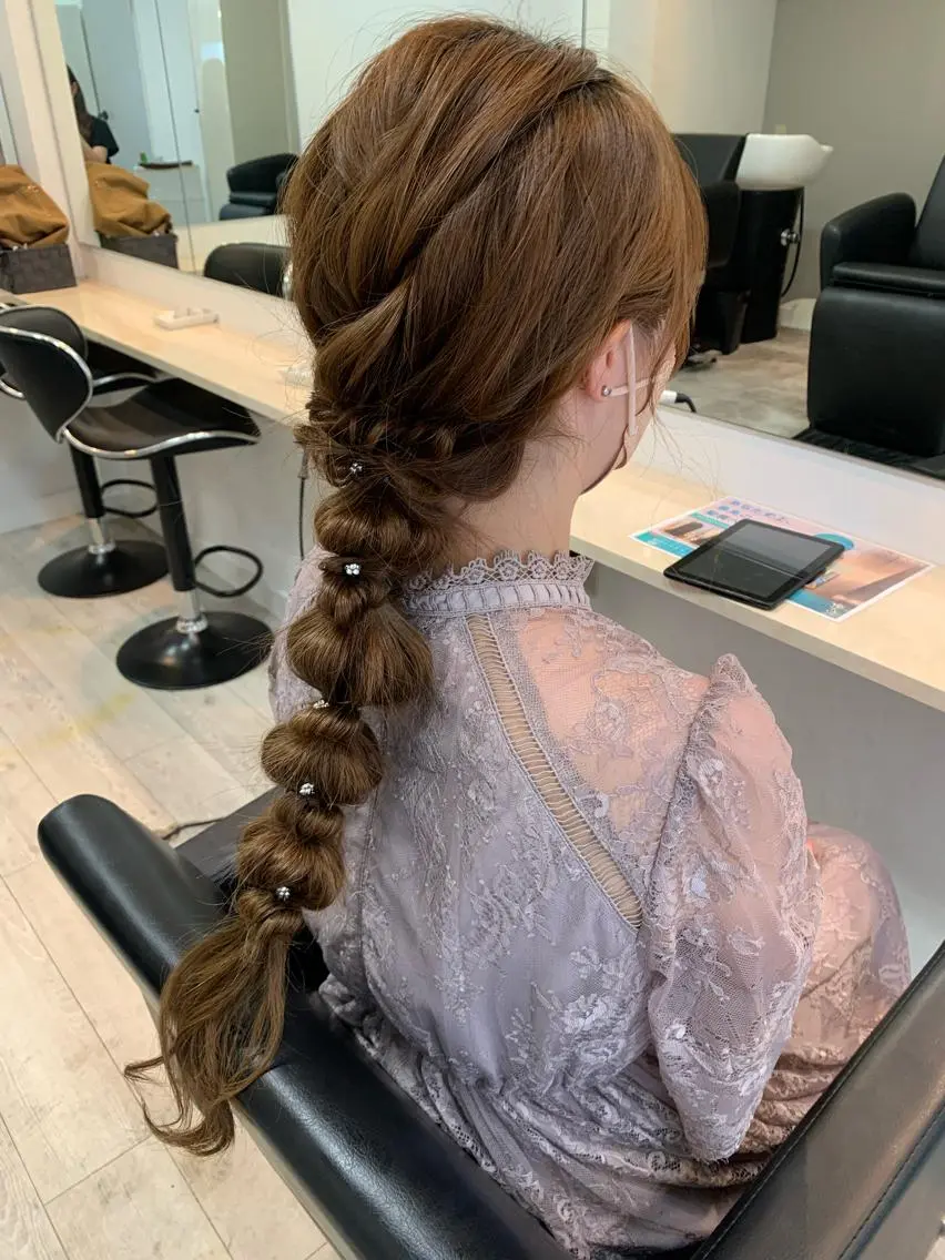 ロング カラー ヘアアレンジ 代表🎀 ふわモテ愛 され髪🩷yumiのヘアスタイル