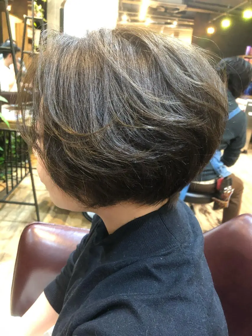 ショート カラー 増山 大起のヘアスタイル