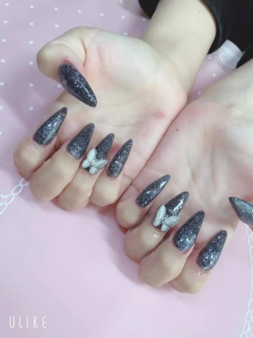 ロング ネイル ハンドネイル 《LB》ラブリエ Nail&eyeのマツエク・マツパデザイン