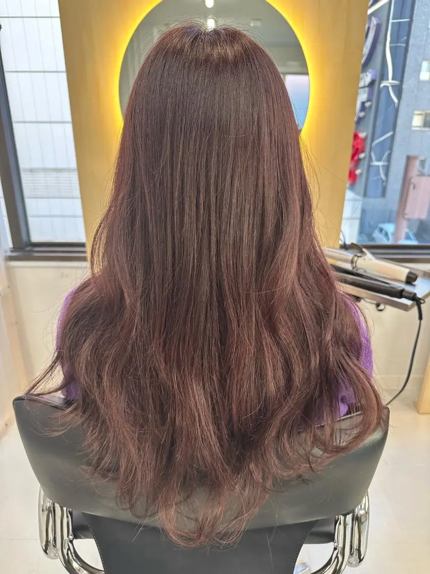 ロング 深見 真由のヘアスタイル