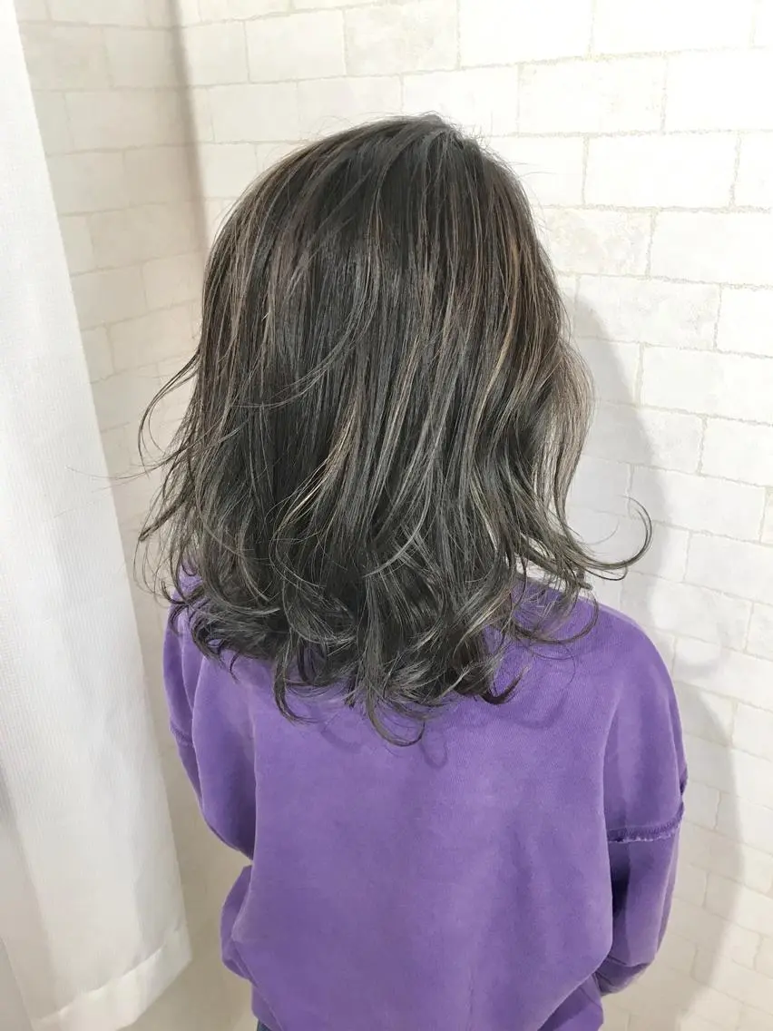 ミディアム カラー 神野 雅樹のヘアスタイル