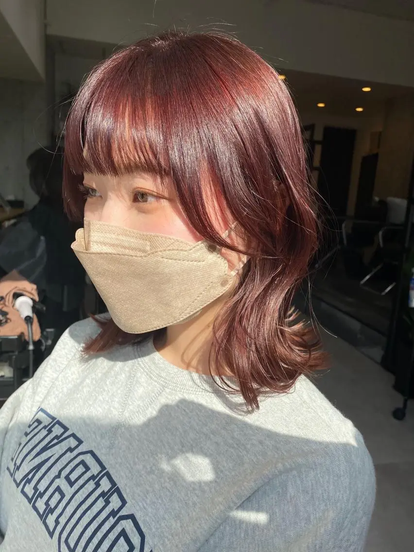 ミディアム カラー カット ヘアカラー トリートメント 似合う髪型見つけます AYAKAのヘアスタイル