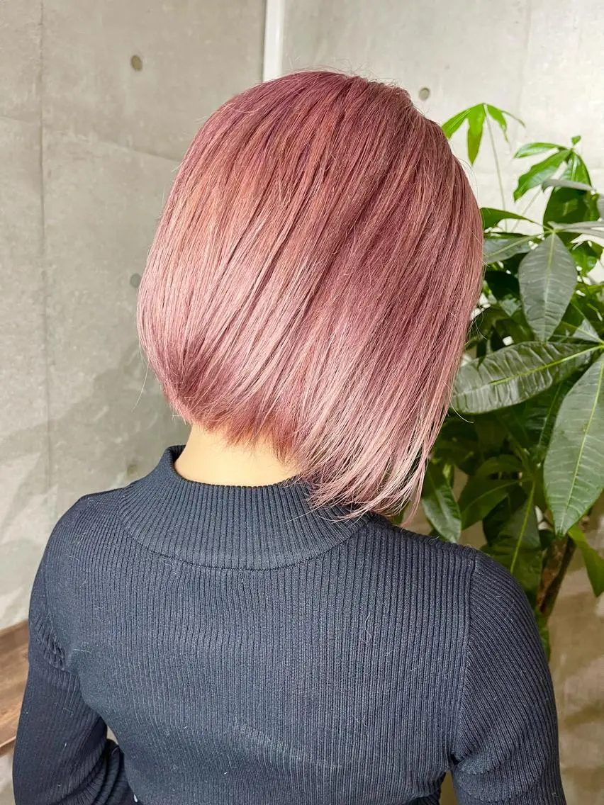 カラー ハイトーンカラー ピンクカラー ボブ 髪質改善 ヘアカラー トリートメント かずくん🦩名古屋 ハイトーン/レイヤーのヘアスタイル