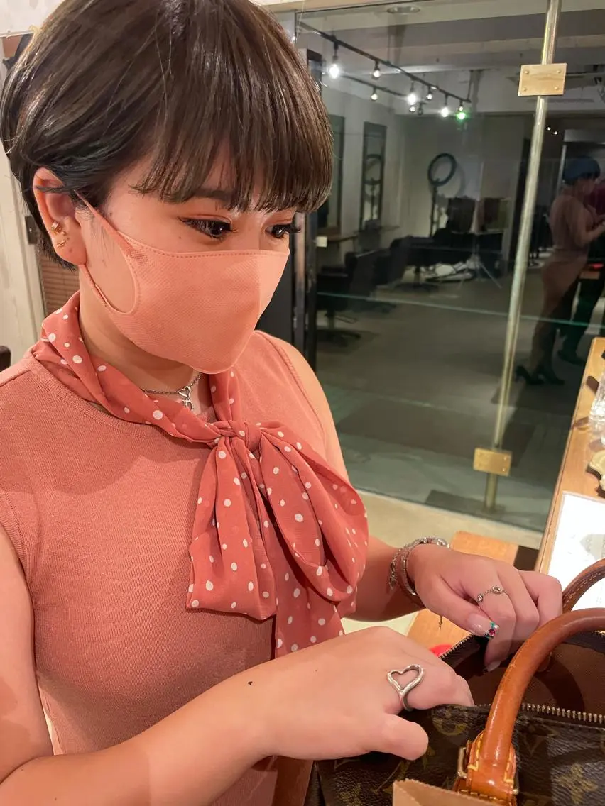 ショート minatsu 東京の技術を京都でのヘアスタイル