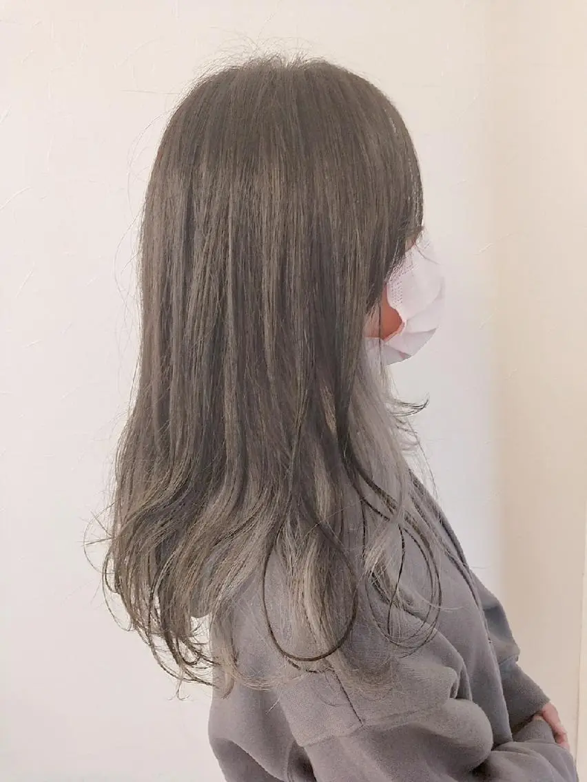 ミディアム カラー バレイヤージュ ブリーチ ケアブリーチ ダブルカラー グラデーションカラー ヘアカラー トリートメント デザインカラー 髪質改善Lilithのその他イメージ