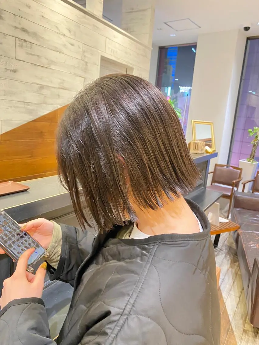 ショート 切りっぱなしボブ ボブ 栗原 瑞稀のヘアスタイル