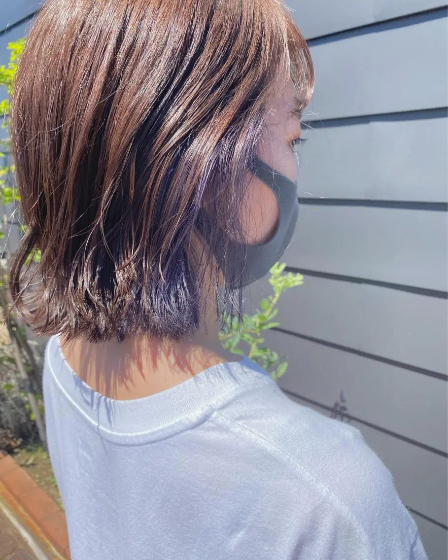 ミディアム 切りっぱなしボブ パープルカラー ボブ アクイールグラッセ 滝村のヘアスタイル