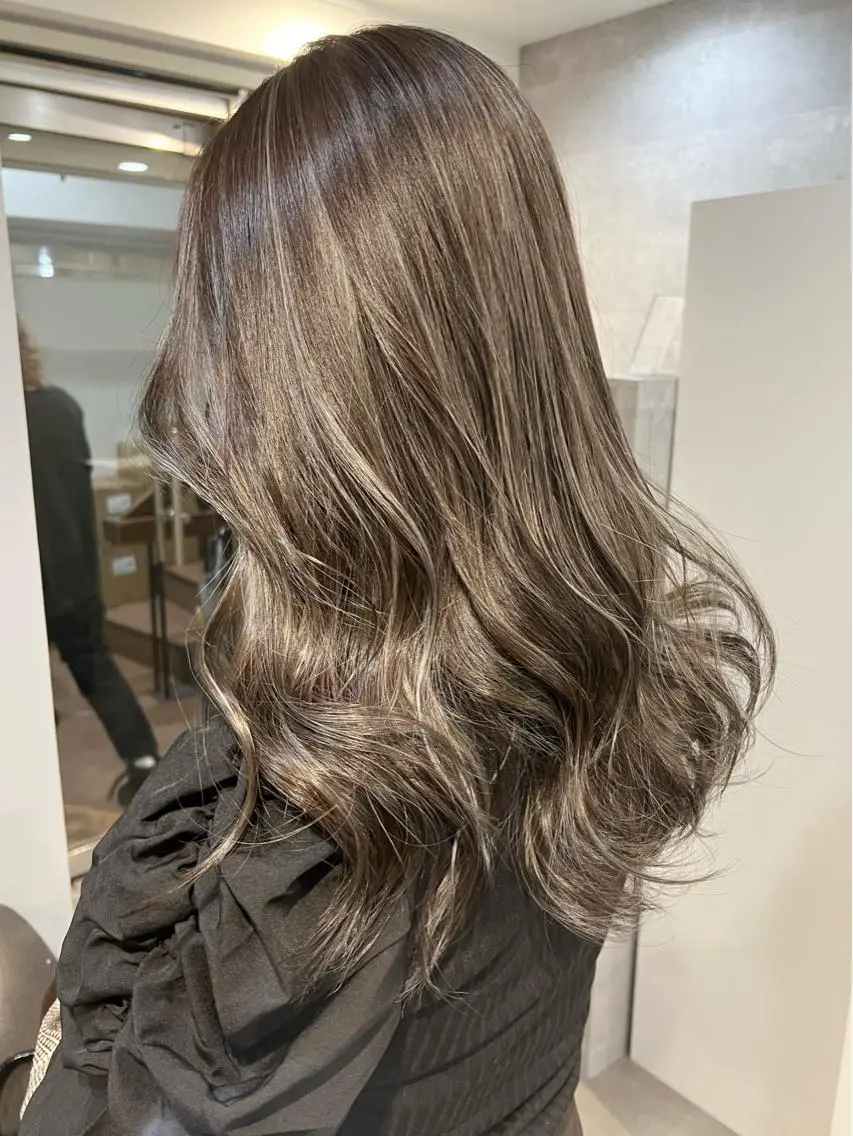 セミロング カット ヘアカラー トリートメント KYOKO 【Bear】のヘアスタイル