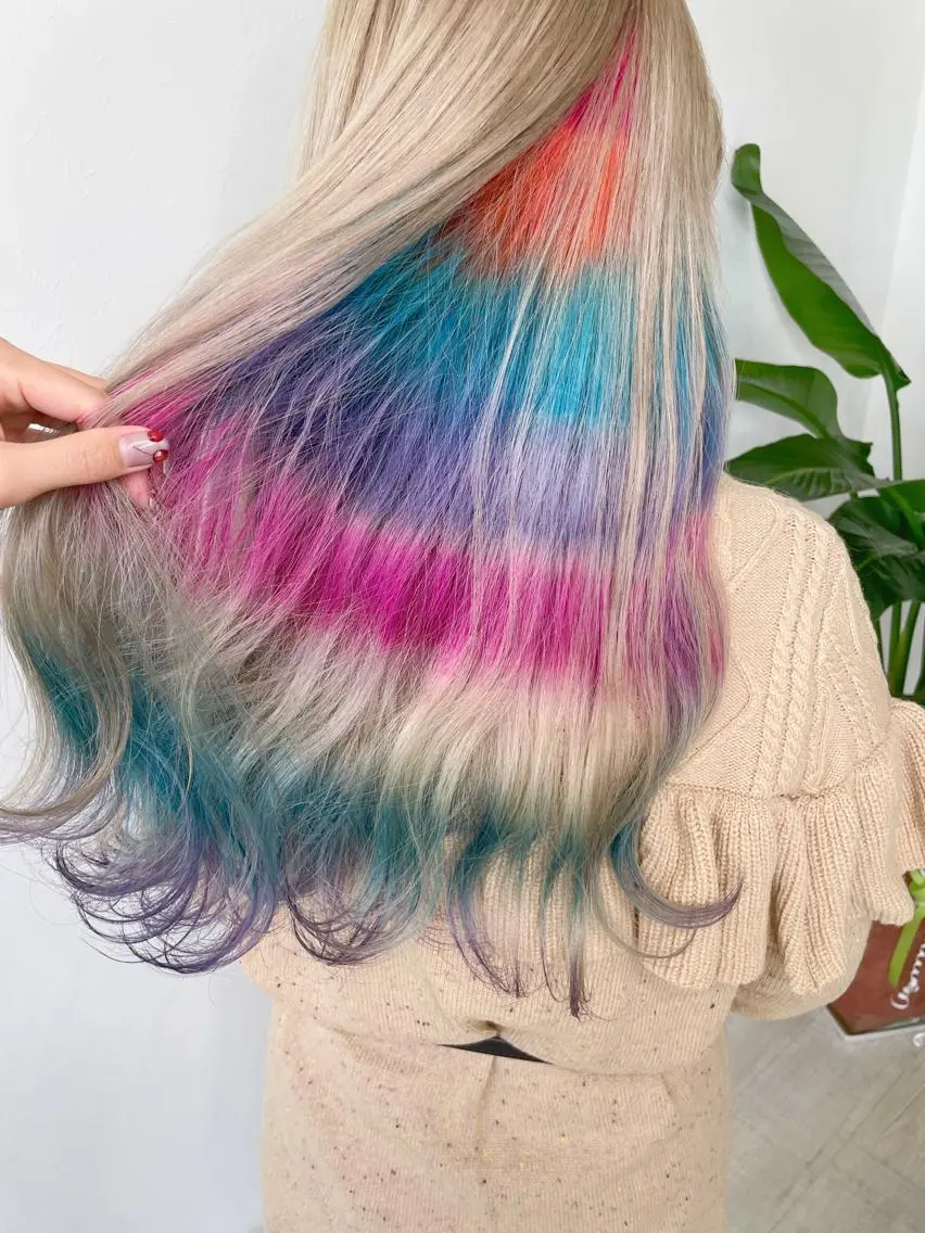 ロング ヘアカラー 🫧富田 苑実🫧のヘアスタイル