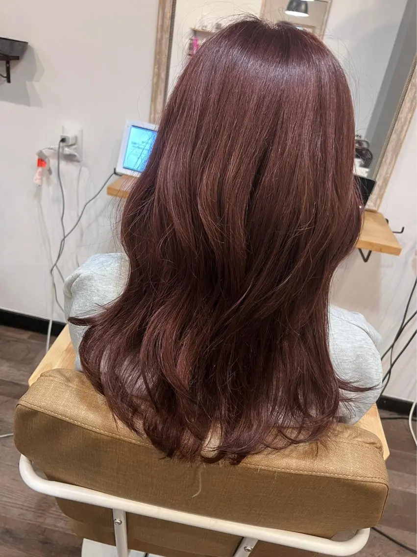 セミロング カット ヘアカラー トリートメント 安井 貞好のヘアスタイル