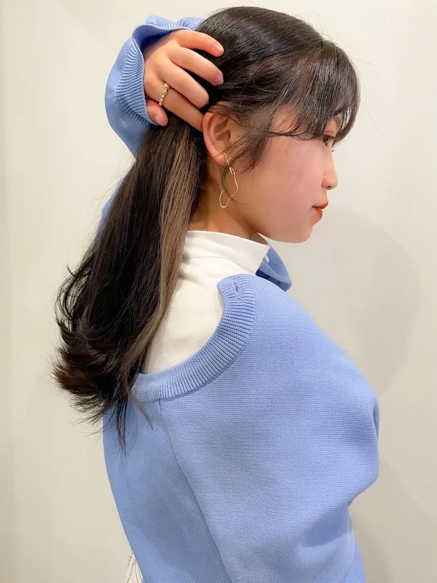 セミロング 🌹ハッシュカット、 レイヤー韓国ヘア🌹のヘアスタイル