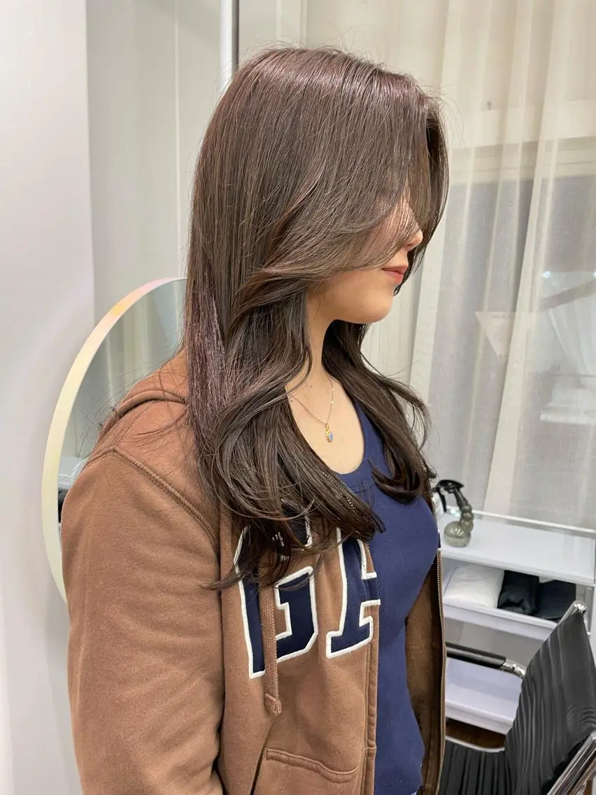 ロング カラー カット ヘアカラー トリートメント レイヤーカット🎀 kanaのヘアスタイル