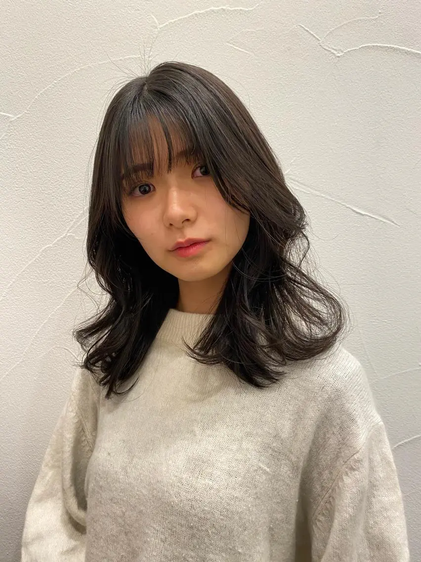 ミディアム Ash中目黒店 榊間茜のヘアスタイル