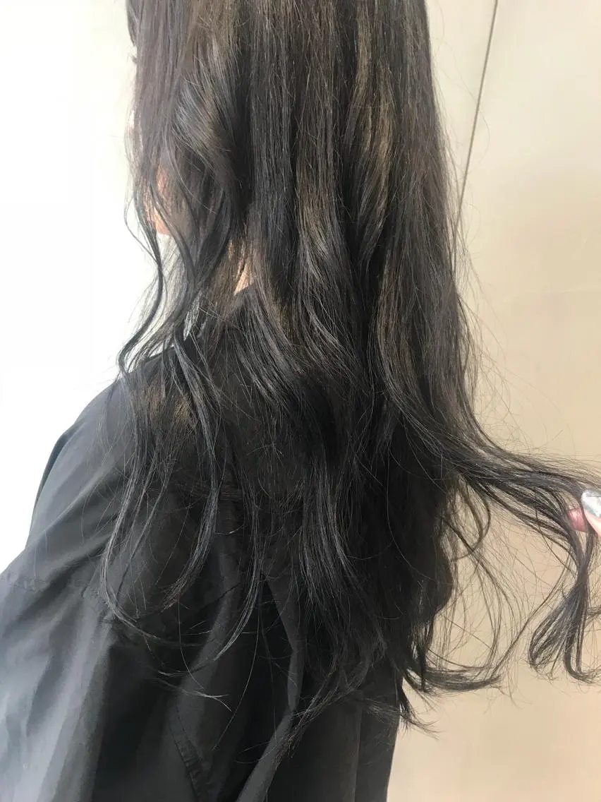 ロング カラー ヘアアレンジ アッシュ オリーブアッシュ オリーブ透明感カラー 表参道/MIKUのヘアスタイル