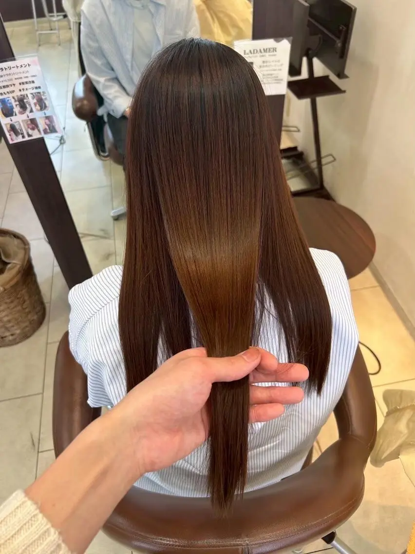 セミロング ヘアカラー トリートメント MARLE 布施店のヘアスタイル