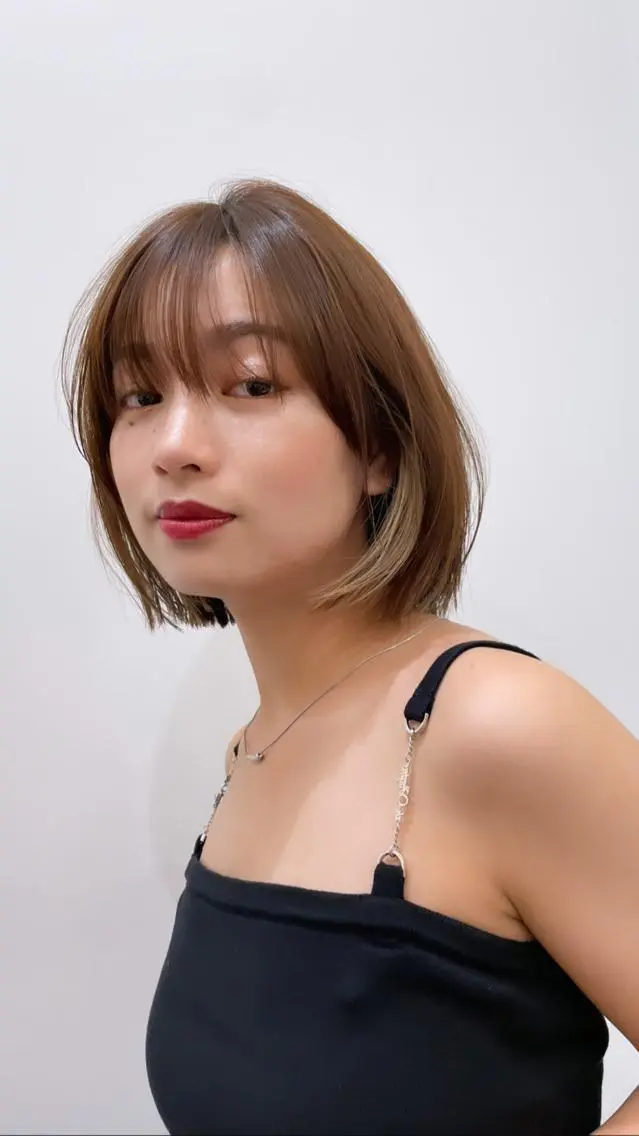 ミディアム カラー ヘアアレンジ 切りっぱなしボブ ショートボブ ボブレイヤー ベージュカラー ハイトーンカラー 🌿レイヤー/ブリー チ/🌿JINのヘアスタイル